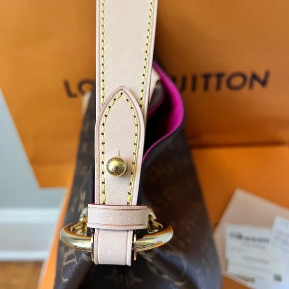 SOLD Brand New Authentic Graceful PM Monogram - Picture 6 of 16